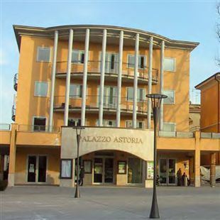 Al teatro Astoria lo spettacolo di solidarietà “per far la vita meno amara”