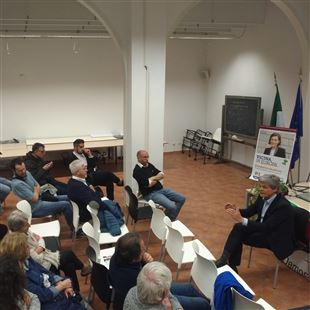 Il candidato a sindaco Tosi incontra i cittadini e le associazioni
