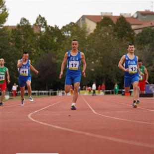 Andrea Piacentini è oro anche nei 200 metri ai SUDS Open Euro TriGames