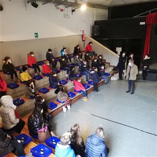 Il sindaco Tosi ha fatto visita ai bambini della scuola Guidotti 