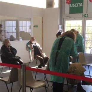 Centro vaccinale: su internet è indicato il numero errato