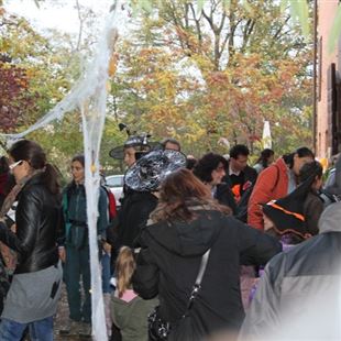 In festa con Happy FiorHalloween  