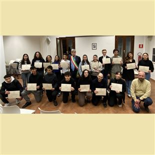 Consegnate trenta borse di studio a studenti fioranesi meritevoli