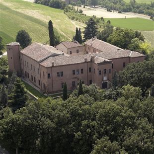 Uso responsabile degli strumenti digitali da parte dei minori: se ne parla al castello di Spezzano